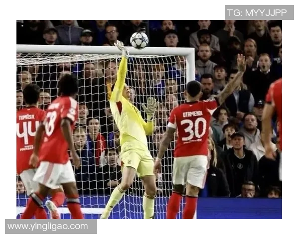 西甲历史冷门本菲卡大胜曼联五球狂潮引发全场惊叹