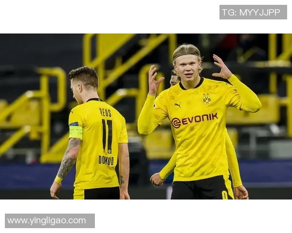 里昂友谊赛大胜多特蒙德帽子戏法引发全场狂欢数据分析揭秘