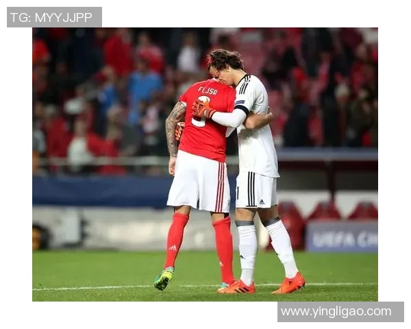 足总杯惊天冷门曼联5-0大胜本菲卡神奇扑救点燃全场激情