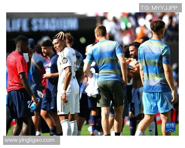 足总杯激战：尤文图斯3-0巴黎圣日耳曼精彩瞬间回顾与十大进球解析